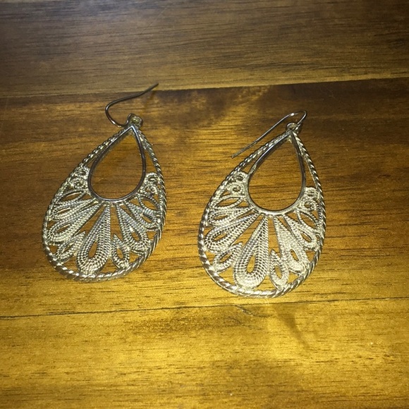 Silver Earrings - Picture 2 of 4